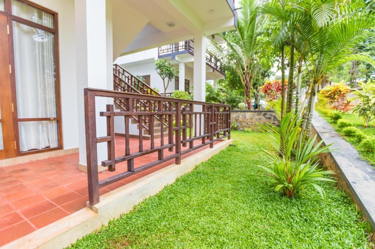 Shine Wave Turtle Beach Tangalle Exterior foto